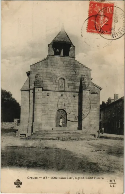 CPA Bourganeuf Eglise Saint-Pierre FRANCE (1050164)