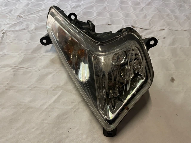 Clignotant Avant Gauche Pour SYM 125 GTS (2008) – Occasion – Bon état De Fonctionnement