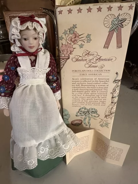87’ VINTAGE AVON Early American Girl Porcelain Doll FASHION OF AMERICAN TIMES