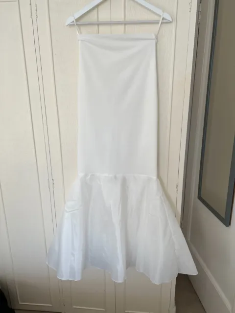 WED2B WUNDERSKIRT SIZE small, shapewear, underskirt, wedding dress