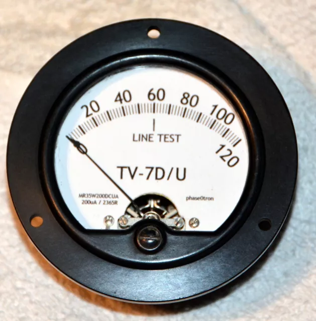 Original made in USA TV7D/U METER  - USN -  Appears NOS