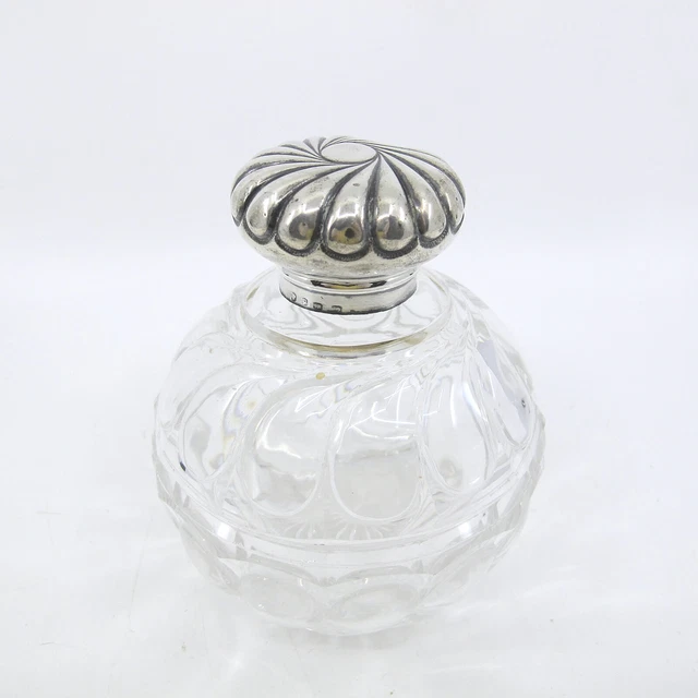 c1889 Arthur Willmore Pennington Birmingham Sterling Glass Swirl Scent Bottle