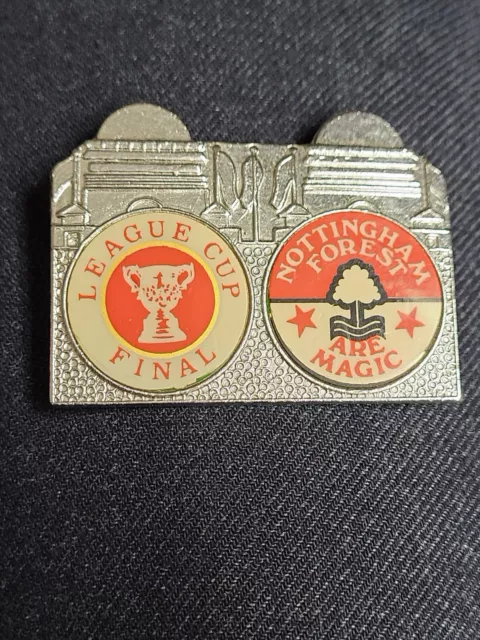 Old League Cup Final Nottingham Forest Are Magic Brooch Pin (108)