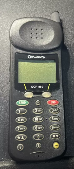Qualcomm Airtouch QCP-860 Wireless Digital Display DualMode CDMA Cellular Phone