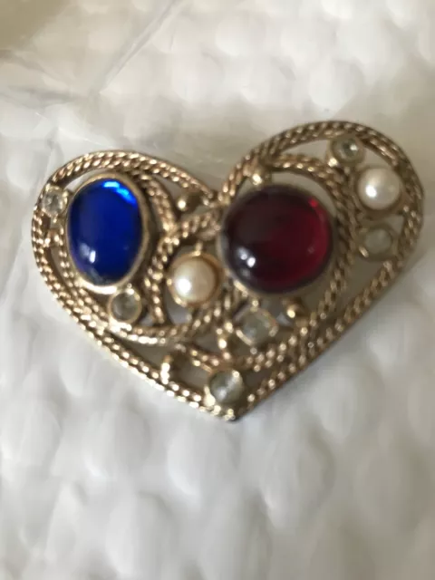 Gold Tone Faux Pearl Rhinestone Heart Clear Rhinestones  Blue  Red. Pin Brooch