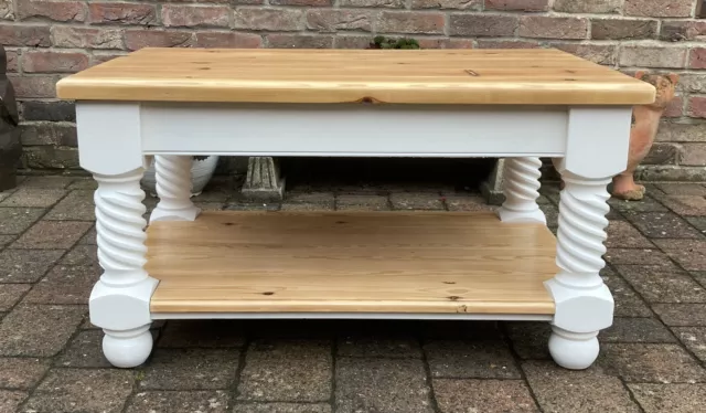 Quality Shabby Chic Solid Pine Oblong Coffee Table With Shelf Under.