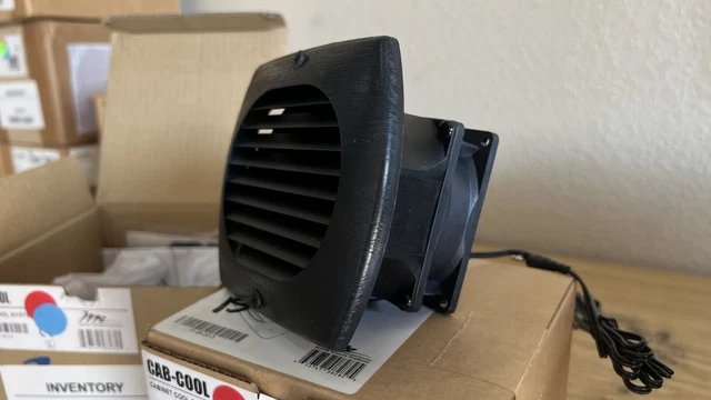 middle atlantic CAB-COOL Quiet Cabinet System Cooling Fan Assembly