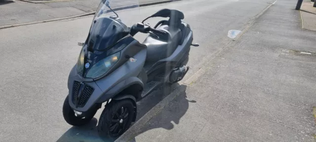 piaggio mp3 lt 500 ie sport