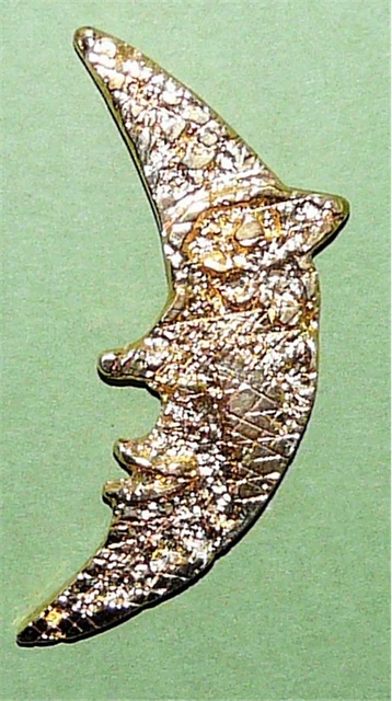 Broche Métal Doré Forme Quartier De Lune - Bijou Rétro - Occasion