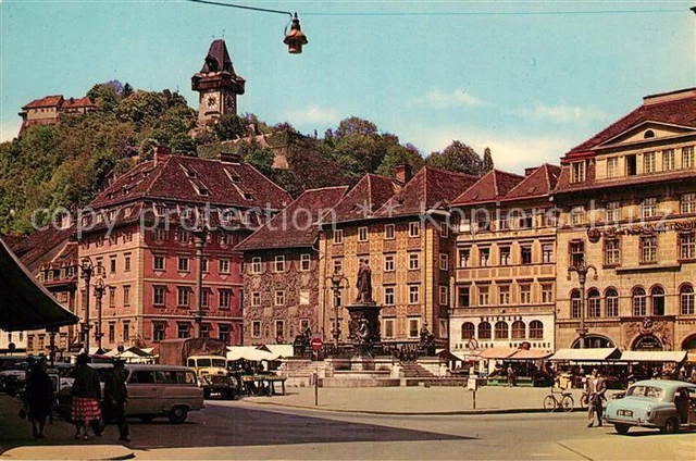 72989826 Graz_Steiermark Hauptplatz mit Schlossberg Graz_Steiermark