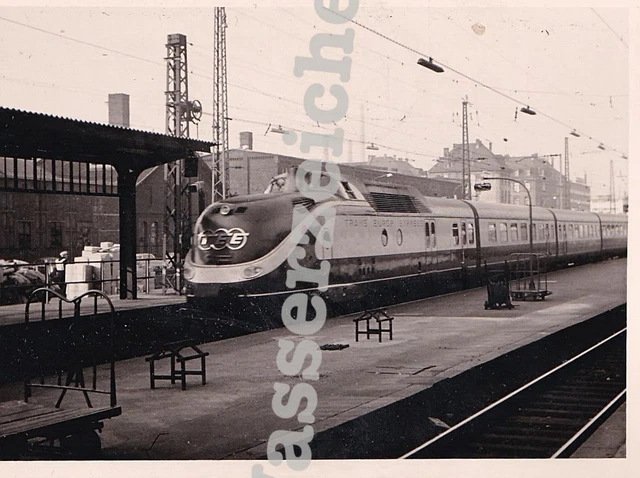PRIVATFOTO DIESELTRIEBWAGEN BAUREIHE VT 11.5 - TEE-Triebzug 1964 (2892 ...