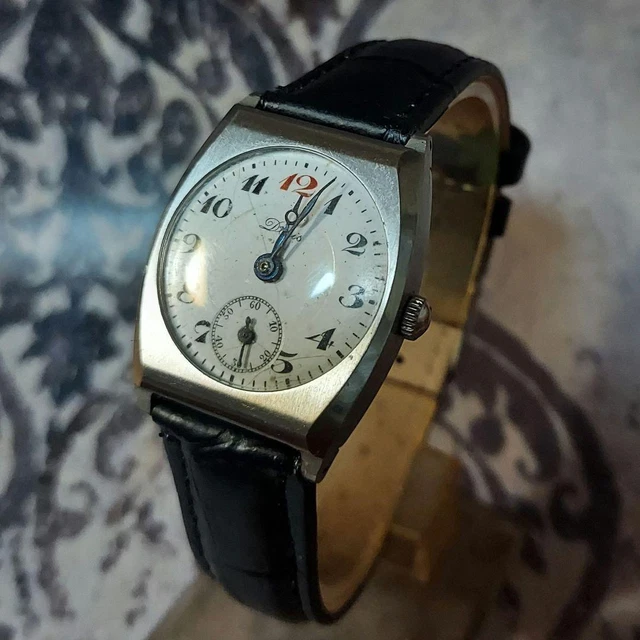 Montre Secteur SNL 450 Chrono Mouvement Suisse - Cadran Argent, Fabriquée En Suisse, Neuf étiqueté