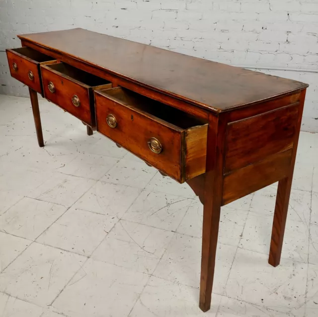 18th century Georgian 3 drawers walnut Sideboard 3
