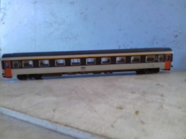 Voiture Corail Roco - Classe 1 - Modélisme Ferroviaire - Occasion - Fabrication Française