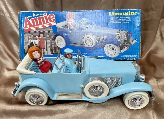 Little Orphan Annie LIMOUSINE & ANNIE Doll (rare 4Annie)In box 1982 Free Spoon *