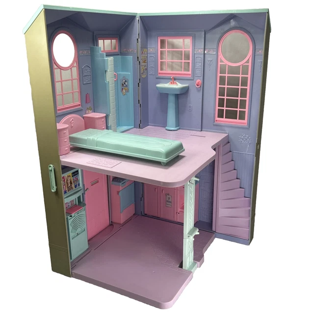 Barbie talking townhouse battery compartment outlet