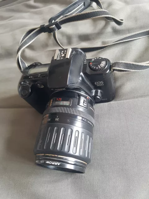 Canon EOS 500 avec objectif Canon Ultrasonic 35-135mm Argentique Vintage