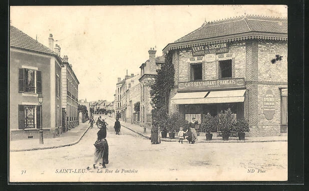 CPA Saint-Leu, La Rue de Pontoise 1907