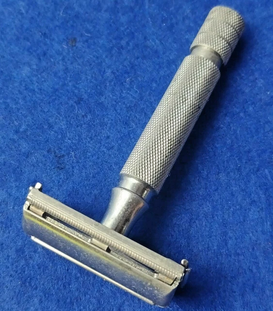 VINTAGE GILLETTE TTO Safety Razor Made In England Brit. Pat. 694093