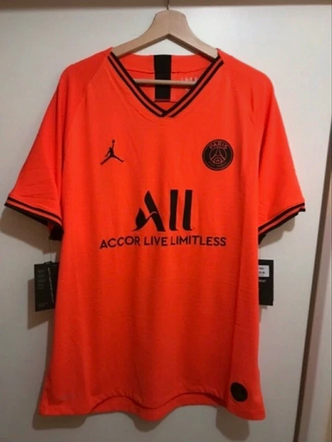 MAILLOT PSG ROUGE 40 ANS HOMME TAILLE M COMME NEUF PATCH PLUS FLOQUAGE