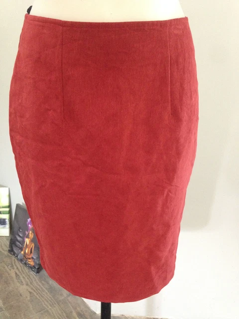 Jupe Courte Style Boule Bordeaux - Marque 1060 Clothes - Taille 36 - Occasion Très Bon état