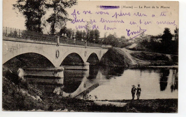 HAUTEVILLE - Marne - CPA 51 - des enfants au pont de la Marne