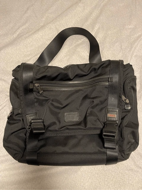 Tumi BENNING DELUXE MESSENGER Alpha Bravo Nylon Brief Bag Black 22370DH