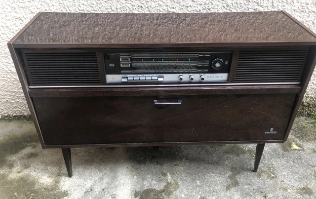② Meuble Radio et Tourne Disque d'Occasion
