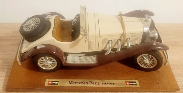 Stunning Burago 1:18 Model Mercedes Benz SSK 1928 - Cream White 3009
