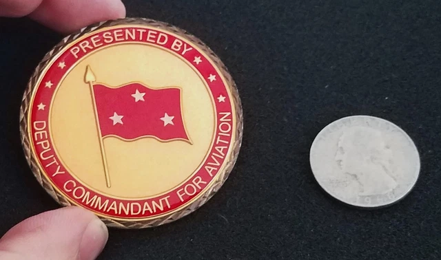 thumbnail image 2 of Douglas MacArthur Military Challenge Coin - 1.57 Inch Commemorative Coin With Display Case 2 of 13