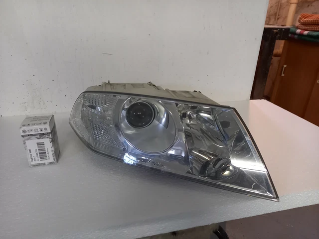 Hauptscheinwerfer Skoda Oktavia II rechts 20-12177-15-2 ( Passt für Skoda) Hauptscheinwerfer Skoda Oktavia II rechts 20-12177-15-2 ( Passt für Skoda)