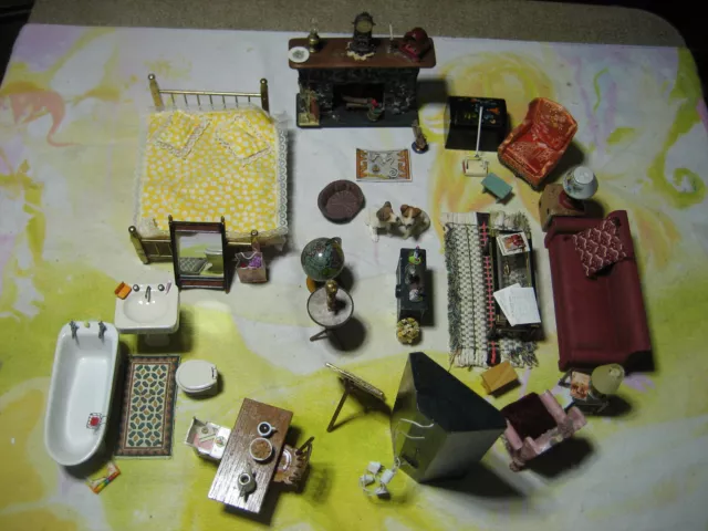 Vintage Wood Dollhouse Miniature Furniture & accessories