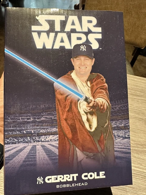 GERRIT COLE NY Yankees Star Wars Jedi SGA Bobblehead 5/4/2024 neuf dans