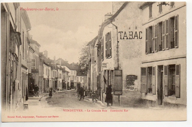 Carte Postale Ancienne Dierrey St Julien (Aube) – Rue Principale Et Tabac – 1914-1918