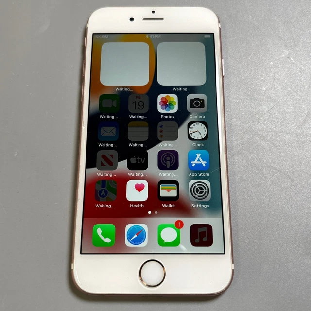 LOT OF 5 Apple iPhone 6s - 128 GB - Space Grey (Unlocked
