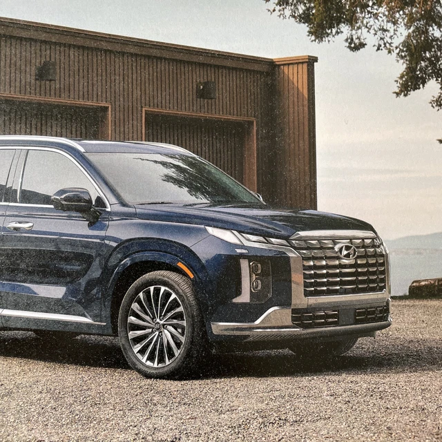 HYUNDAI 2025 PALISADE Brochure Mint New Updated 2025 AWD Ground Adv