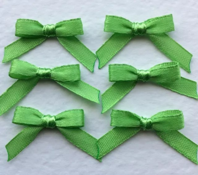 10 Pretty Apple Green 6mm Ribbon bows - card making/scrap booking -UK charity