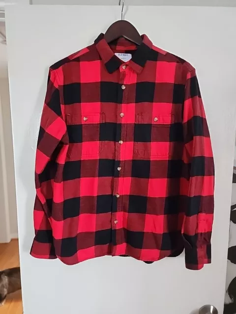 OLD NAVY Flannel Shirt Mens Large Red Black Buffalo Plaid Long Sleeve Button Up