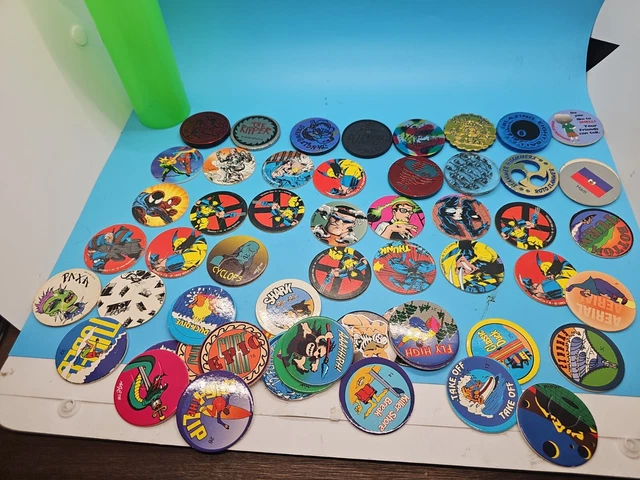Lot of  POGs + 10 Slammers: X-Men/Marvel Comics from 1993/1994 Toy Biz Marvel