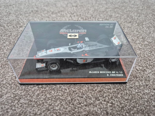 Combinaison Pilote F1 McLaren Mercedes - David Coulthard, Portée Et Signée (2003-2004)
