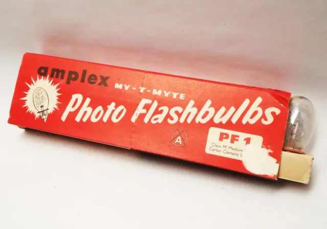 Bombillas de flash fotográfico vintage AMPLEX MY-T-MYTE cuentas azules PF1 clase-M 4 piezas nuevo de lote antiguo piop