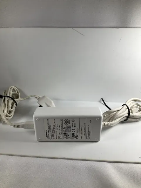 Genuine White Bose SoundDock Series 1 & Lifestyle RoomMate Power Adapter & Lead