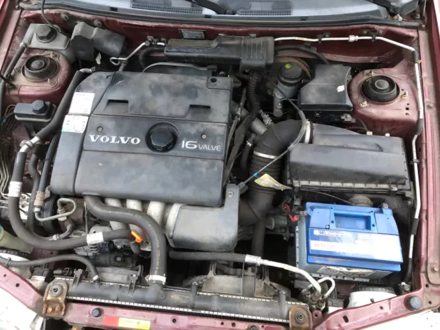 volvo v40 kombi