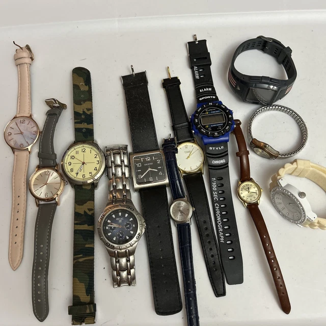 Assorted Watches Used Not Working For Parts Or Pieces lot 145