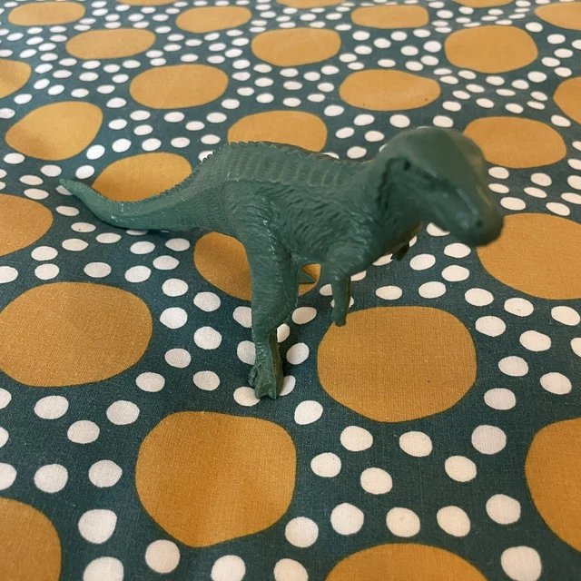 Invicta Plastics 1977 British Natural History Museum MEGALOSAURUS Dinosaur