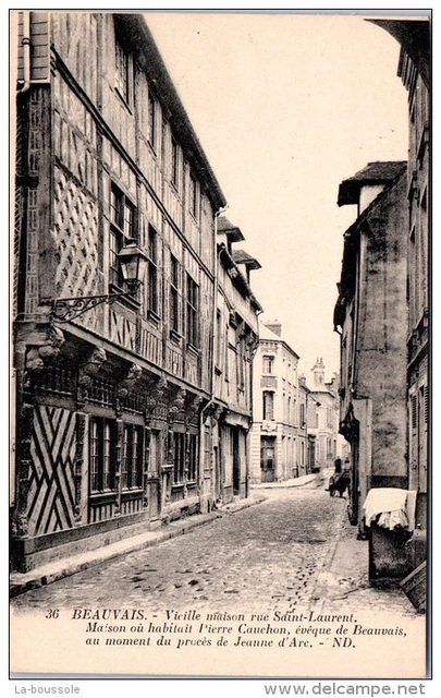 60 BEAUVAIS - vieilles maisons rue saint laurent ----