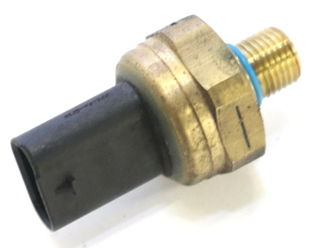MERCEDES W213 OM651 A0009050603 pressure sensor fuel pressure sensor £8