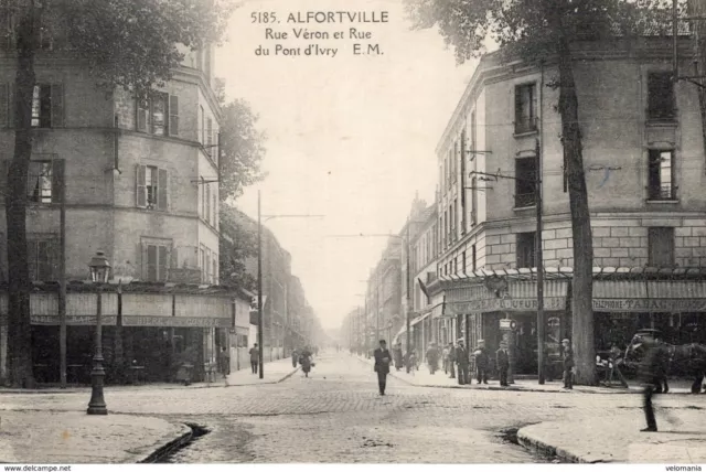 S3261 cpa 94 Alfortville - rue Véron et rue du Pont d'Ivry