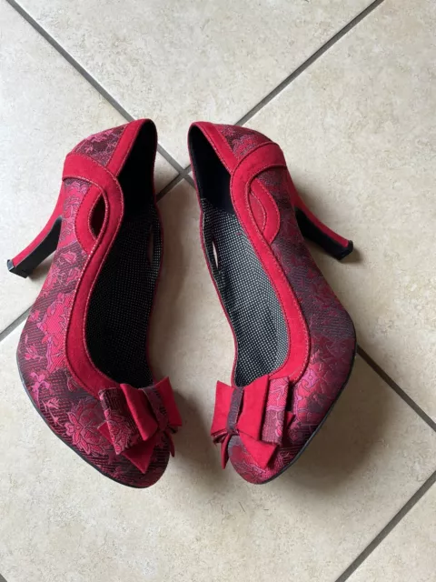 Red shoes size 8 cheap