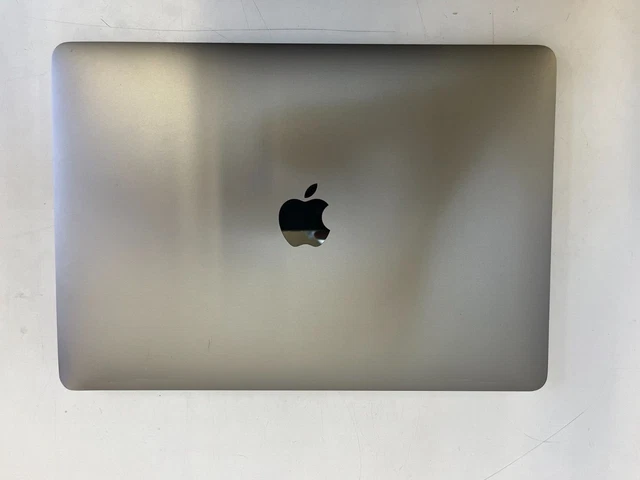 Apple 2017 MacBook Pro 13" Retina 3.1GHz Intel i5 8GB RAM 512GB SSD 1.5GB GPU